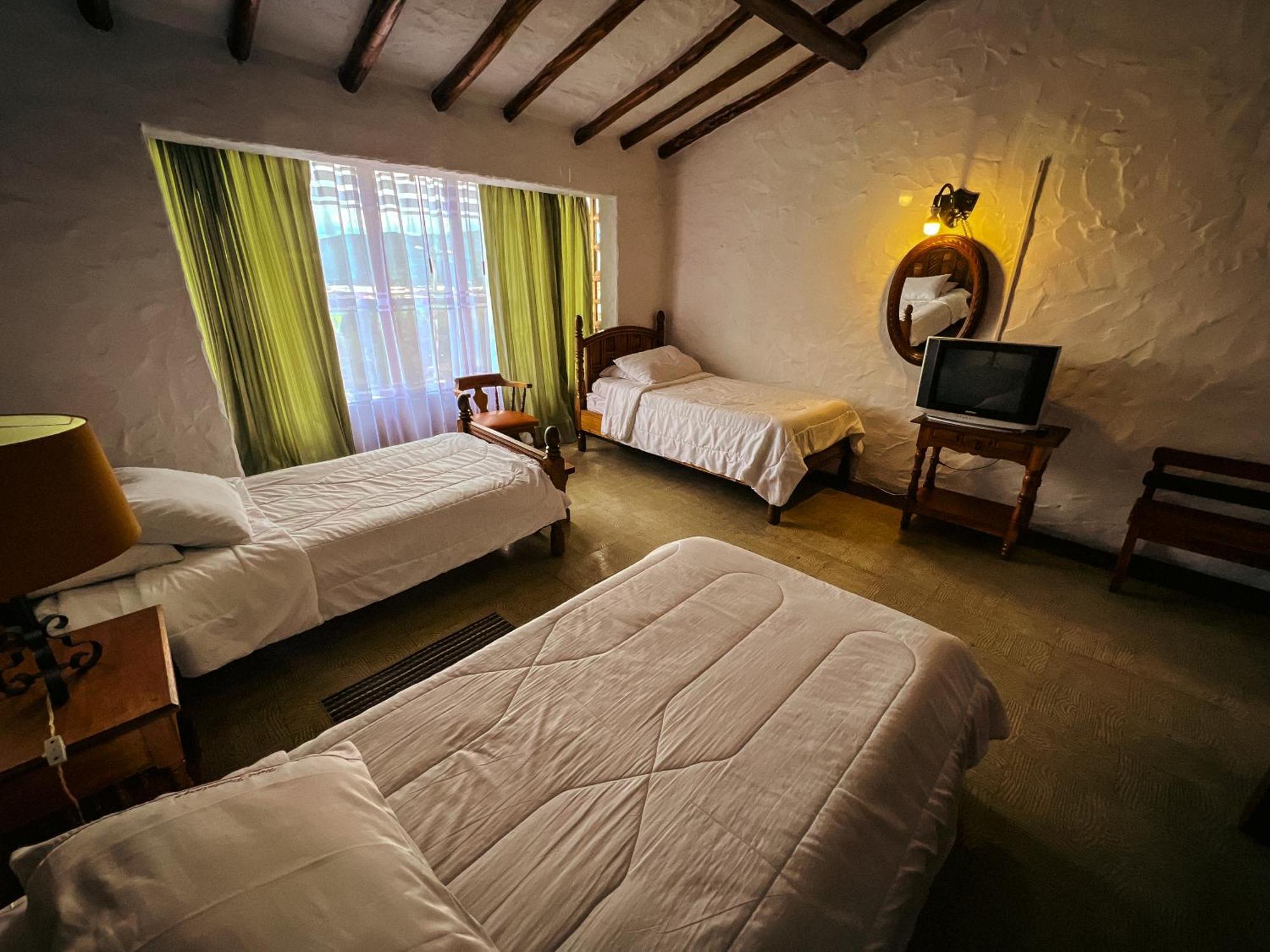 Hotel Puntalarga Nobsa Екстериор снимка
