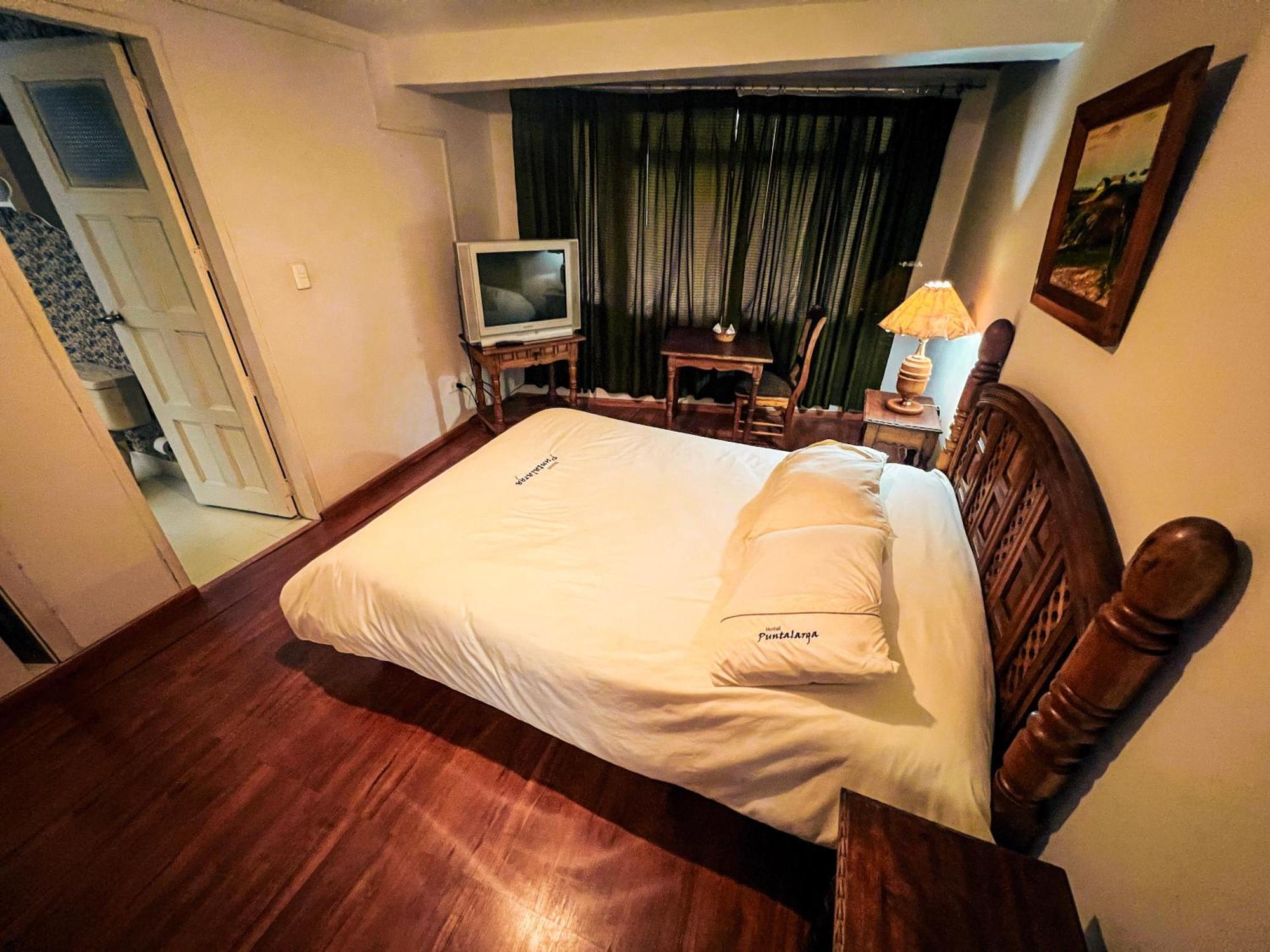 Hotel Puntalarga Nobsa Екстериор снимка